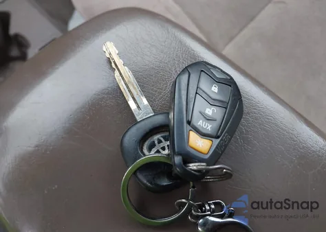 2002 Toyota Tacoma Base V6 из США, поврежденный, VIN 5TEWN72N72Z109832